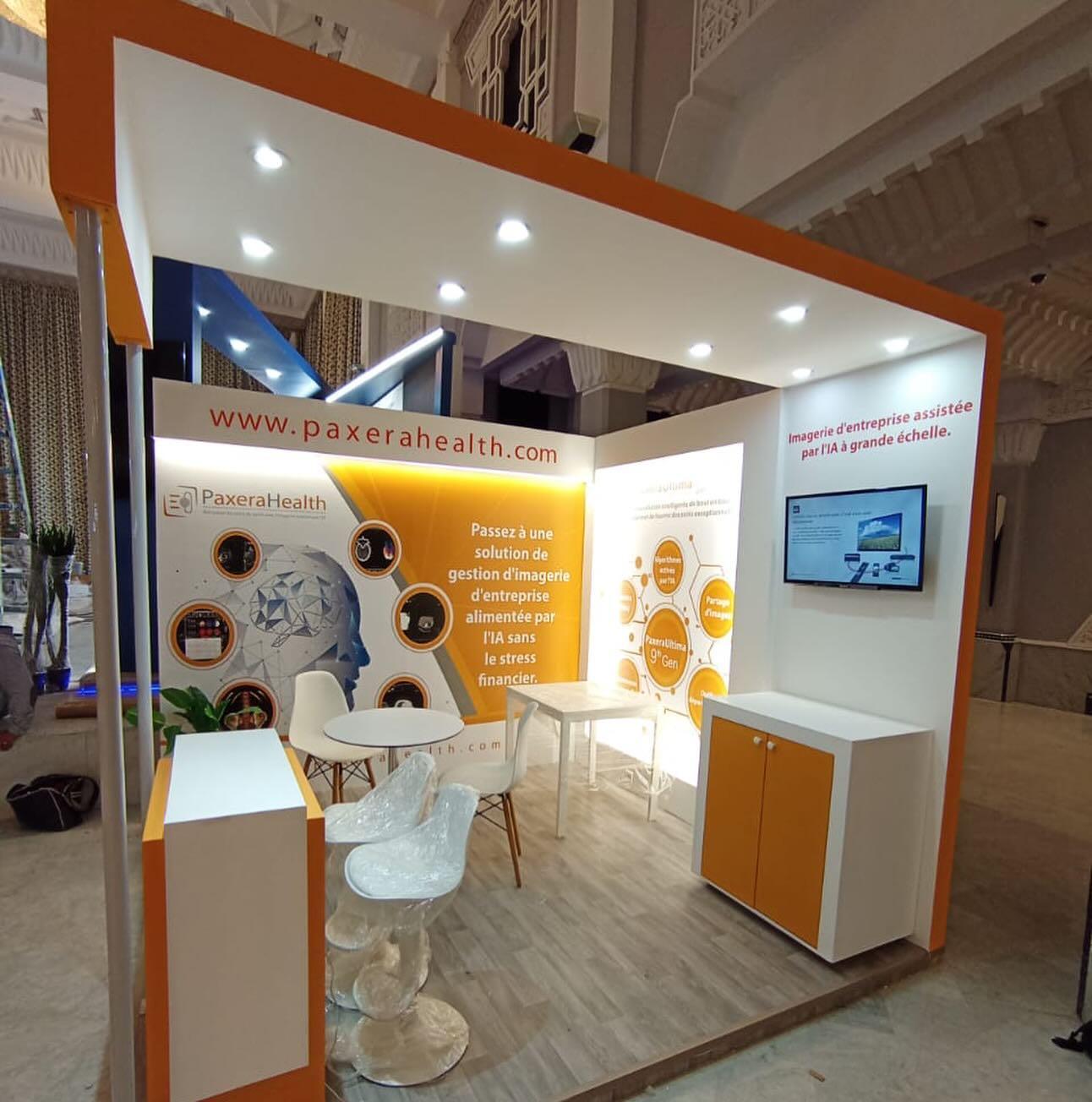 Paxera Health — Stand modulaire & impression par Sign Print